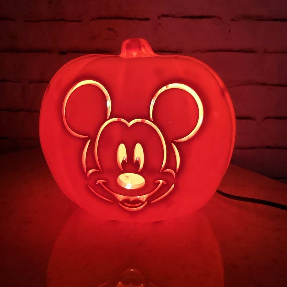 Disney Mickey Mouse Electric Light up Pumpkin Jack O Lantern